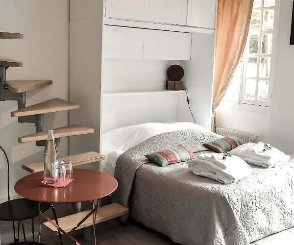 Château De Couette-café La Houssoye